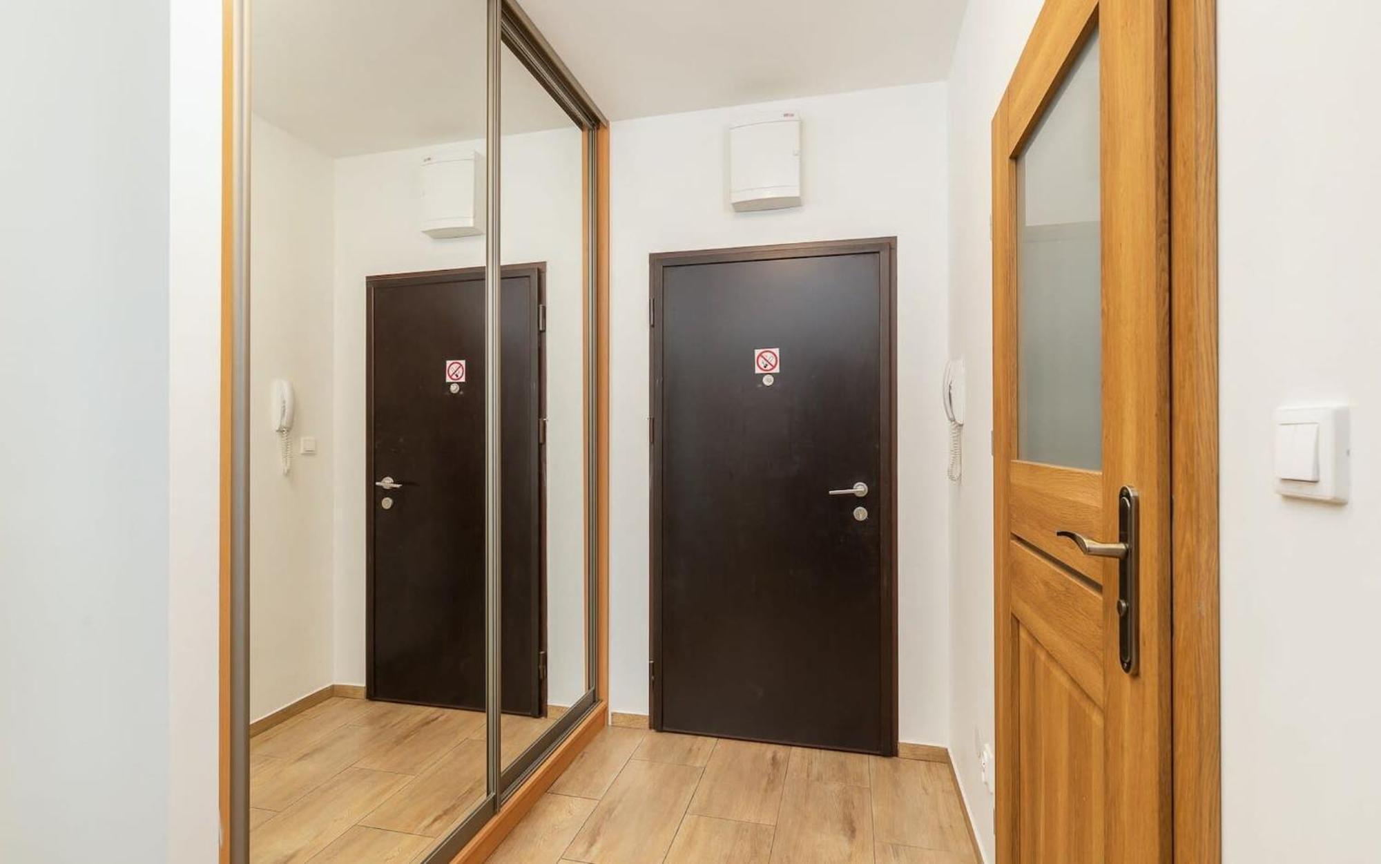 Burakowska 16 - Modern Apartment With Balcony Noclegi Renters Warsaw Ngoại thất bức ảnh
